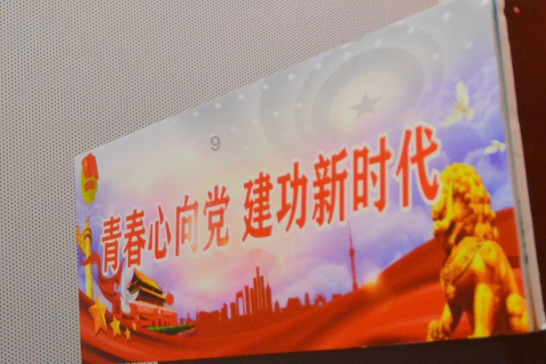 逃出灰绿房