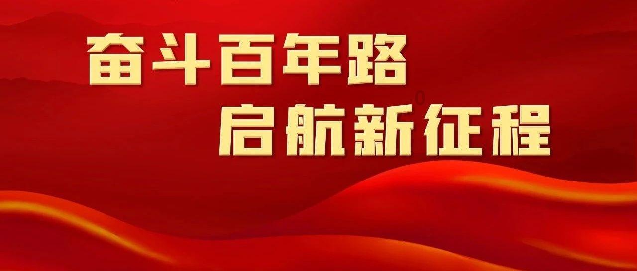 他潇洒地搂着别的女孩走了，你会和他分手吗？游戏画面