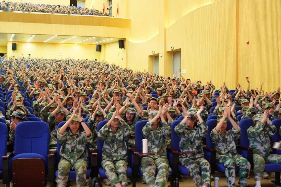 江苏金租：公司按照法律法规及交易所相关规定履行信息披露义务