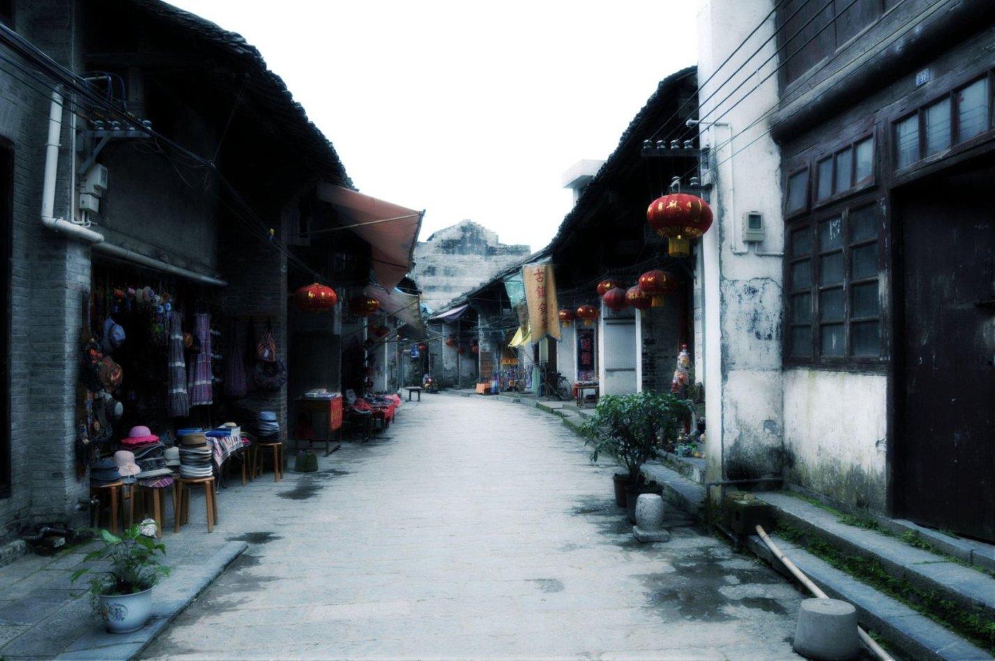 红楼梦中象征贾王史薛势力大的四句诗是什么我记得游戏画面