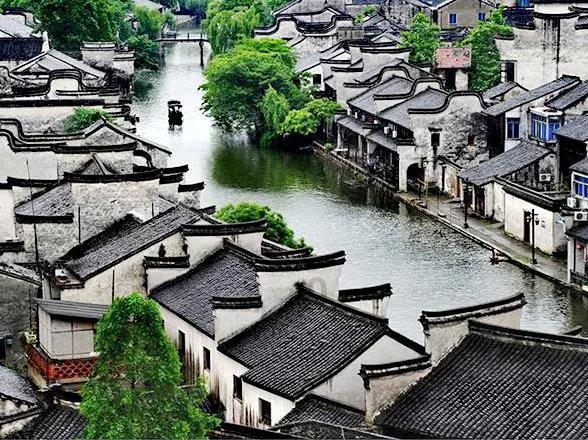 政协伊金霍洛旗第十四届委员会第三次全体会议通过的决议